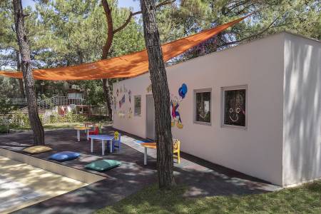 DOUBLETREE BY HILTON ISIL CLUB RESORT Mini Club
